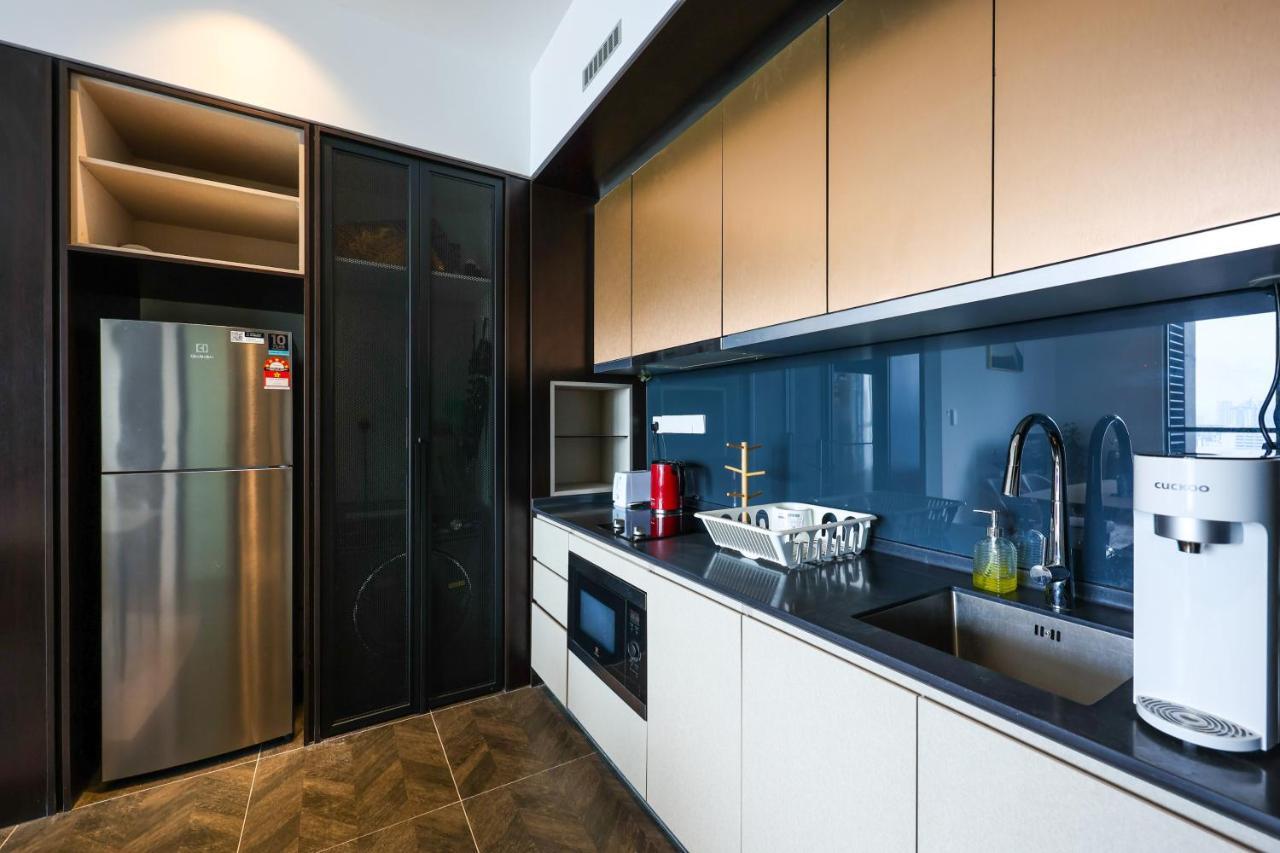 Scarletz At By Dreamcloud Apartemen *
